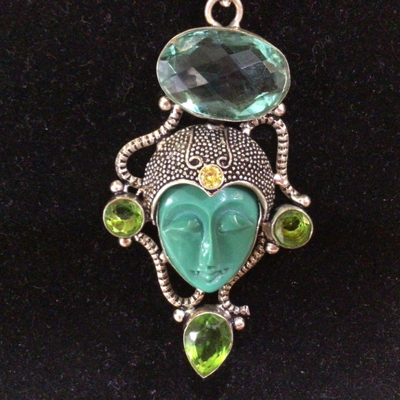 Very unique sterling silver 925 pendant with Peridot and light blue stones - Picture 2 of 6